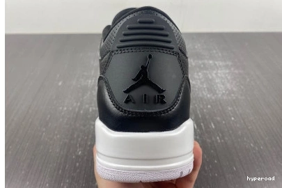 Hyperoad Jordan 3 Retro (2016) Monday Cyber 0707
